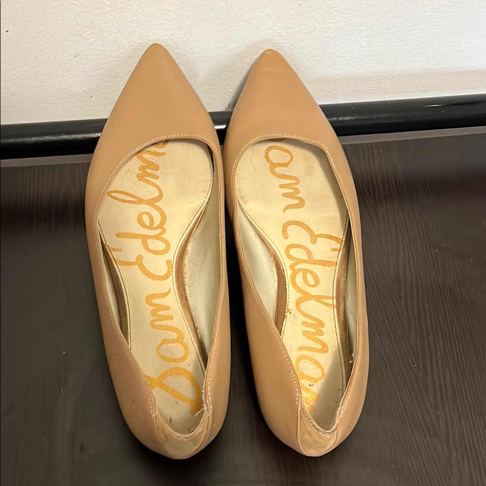 Sam Edelman Beige Pointed Toe Leather Flats